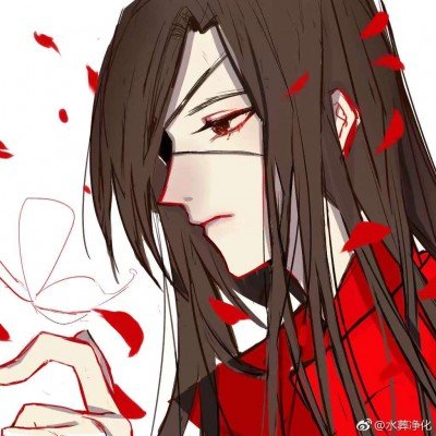 市监局回应女子用烧烤铁签喂狗